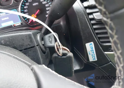 2015 Chevrolet Suburban 1500 Ls из США, поврежденный, VIN 1GNSKHKCXFR130551